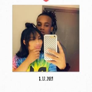 Meet your Posher, Alexus